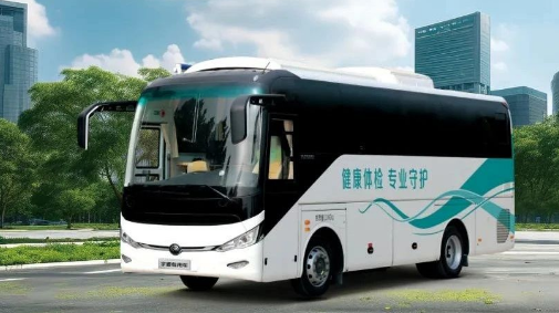 宇通“多场景”巡回医疗车，守护人民群众生命健康！