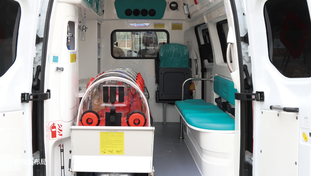全顺V362领航版救护车
