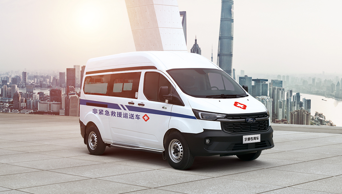 长途转运救护车